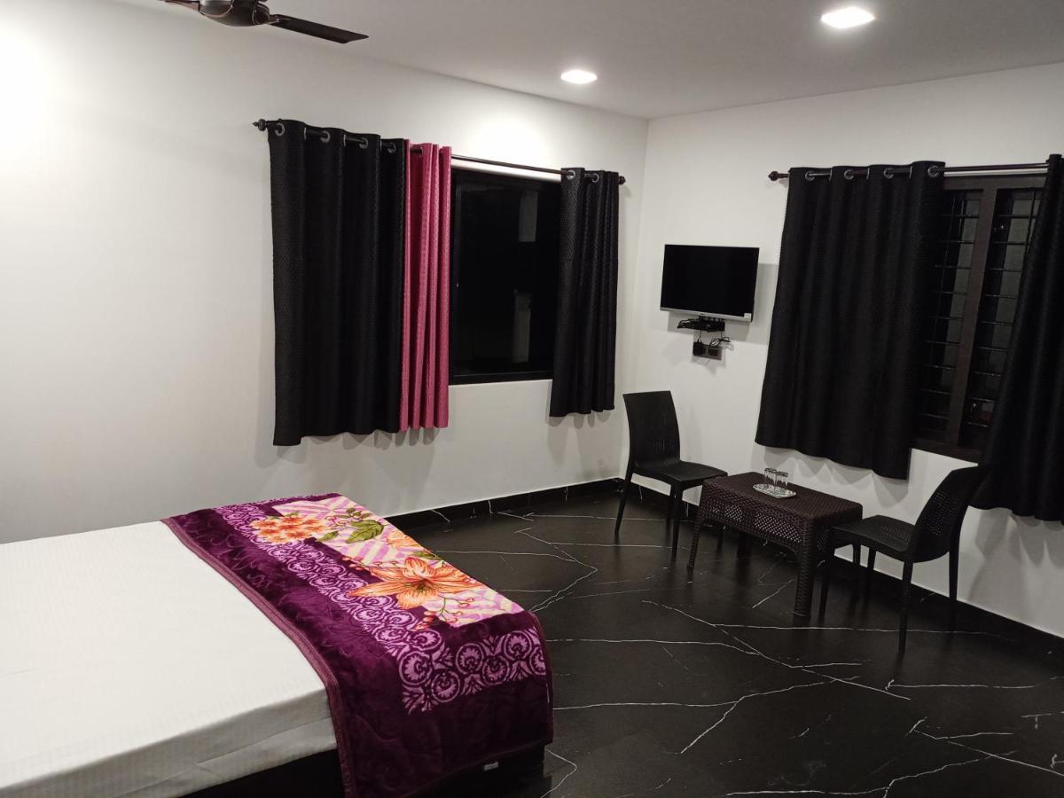 La Casa De Alexa Homestay Idukki Luaran gambar