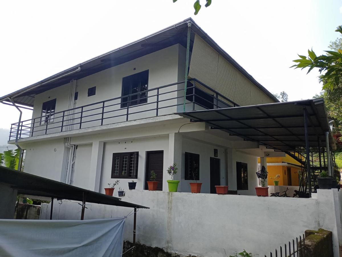 La Casa De Alexa Homestay Idukki Luaran gambar
